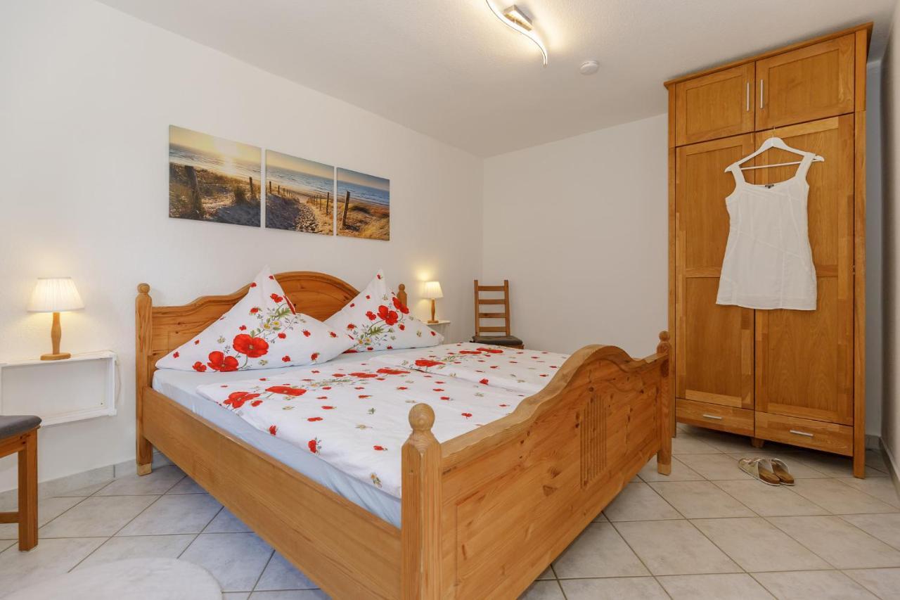 Ferienwohnungen Becker "Sonne & Meer" Und "Strandliebe" Kuehlungsborn Luaran gambar