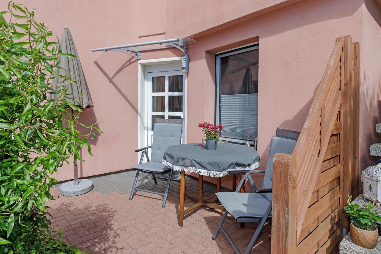 Ferienwohnungen Becker "Sonne & Meer" Und "Strandliebe" Kuehlungsborn Luaran gambar