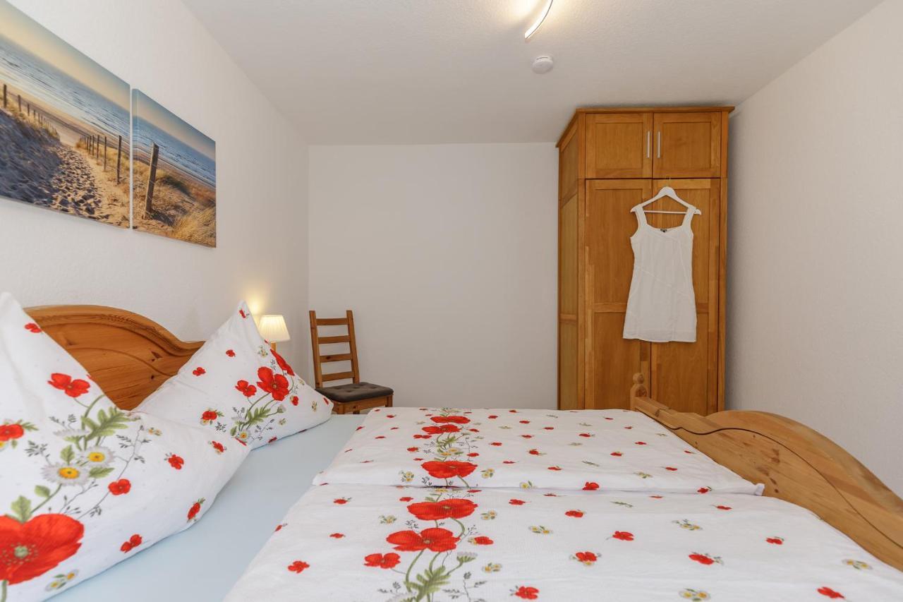 Ferienwohnungen Becker "Sonne & Meer" Und "Strandliebe" Kuehlungsborn Luaran gambar